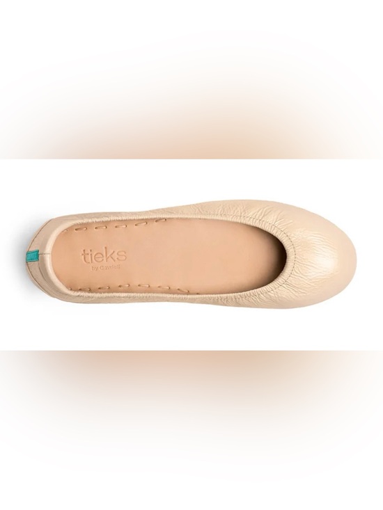 Tieks Shoes - Tieks Biscotti Patent Flats